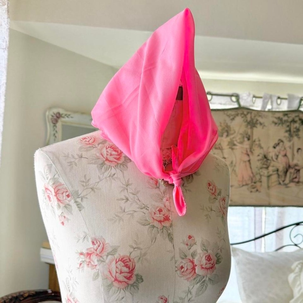 vintage pink‎ scarf